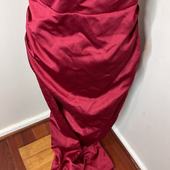 House of CB Flora Wine Satin Pleated Corset Midi Dress‎ L+ - Picture 8 of 13